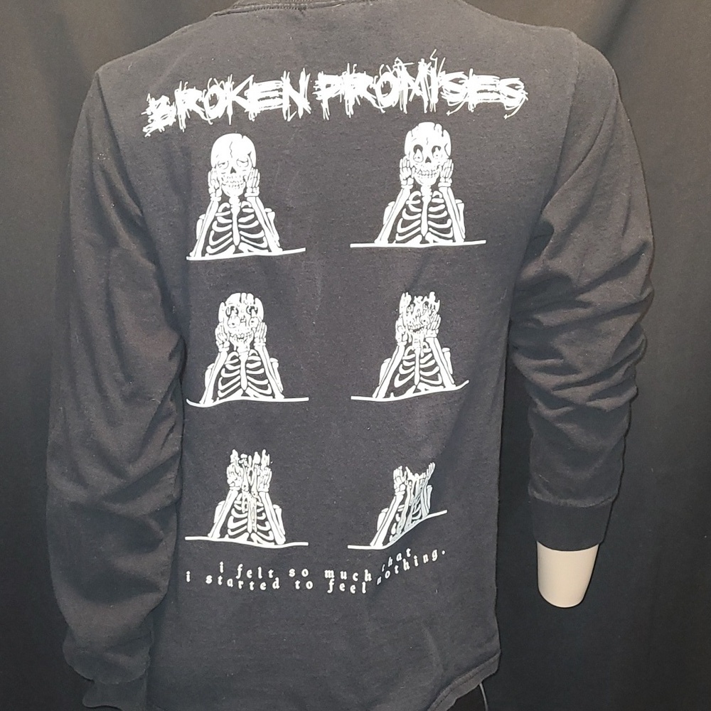 BROKEN PROMISES Long Sleeve Men's Shirt Size Small